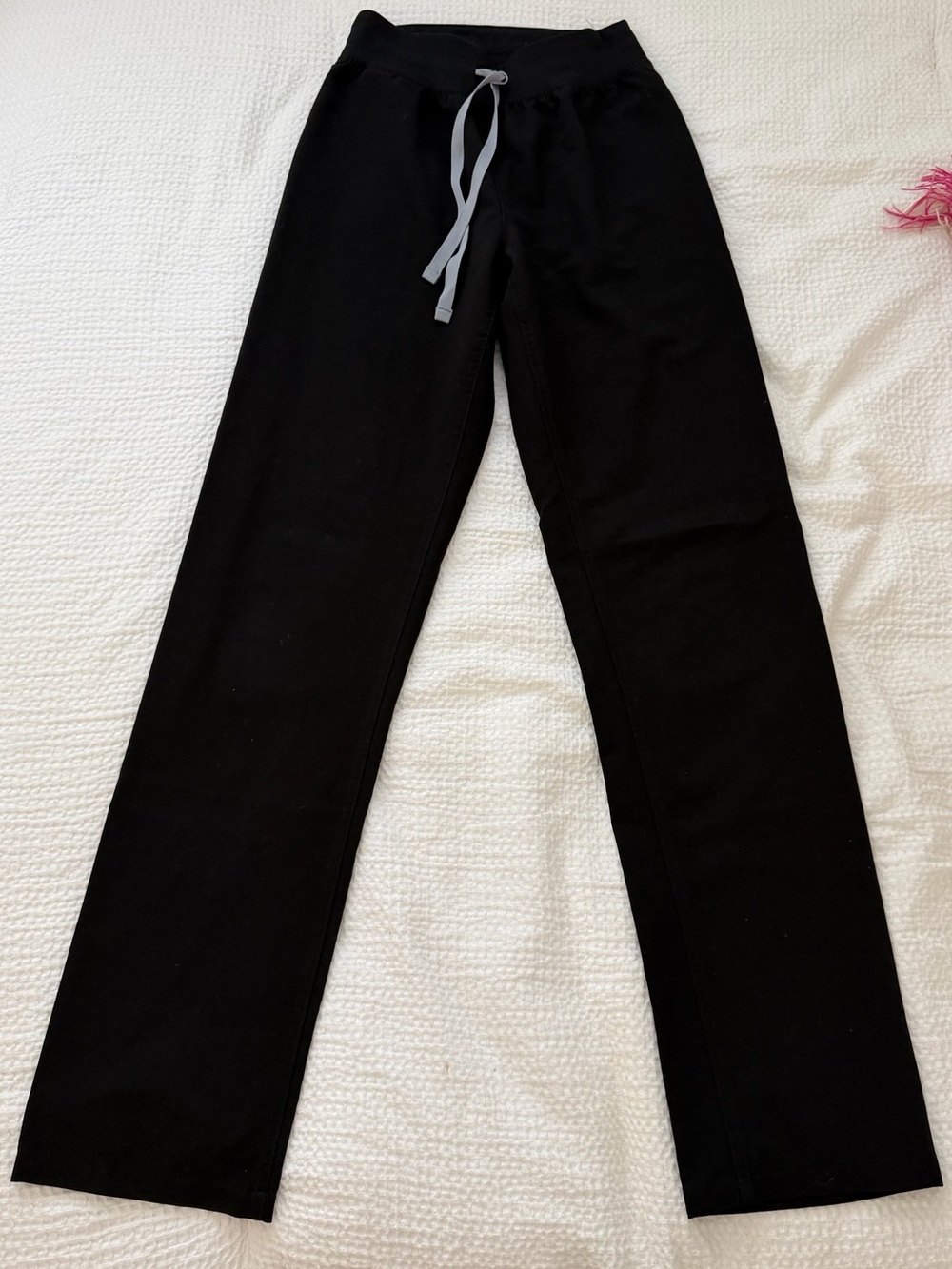 Figs Black Women’s Livingston High-Rise Scrub Pants